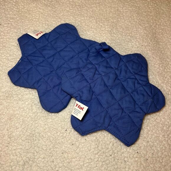 T-fal Snowflake Pot Holders Set of 2 Blue White NWT - Picture 4 of 5